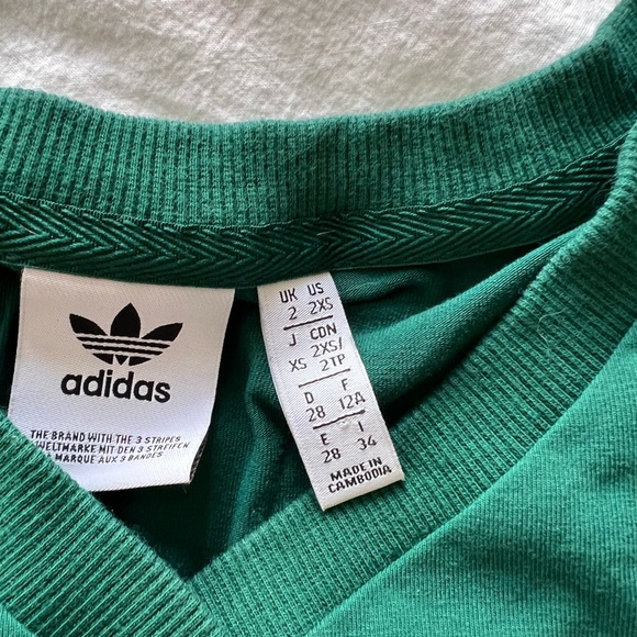 Adidas Crop T-Shirt - Picture 2 of 2